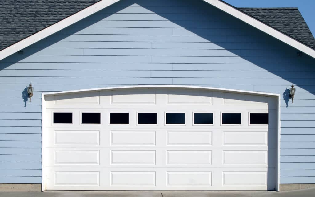 garage doors in Dandenong